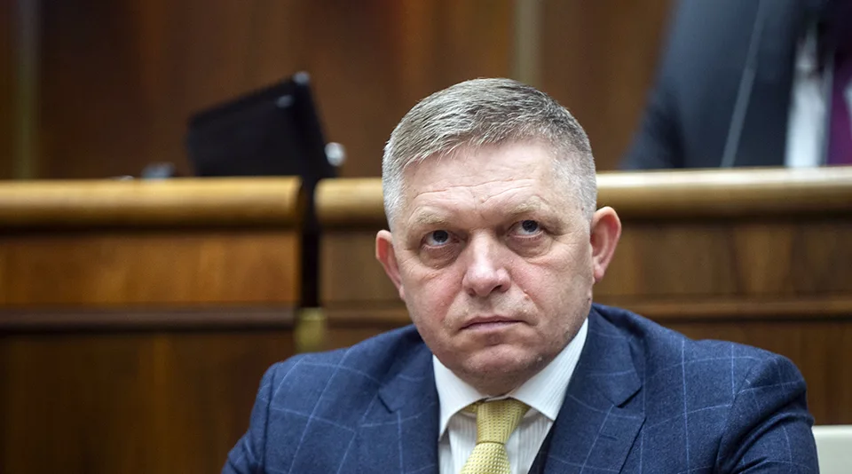 Read more about the article Fico poslal tvrdý odkaz na americkú ambasádu a sankcie podľa neho nefungujú