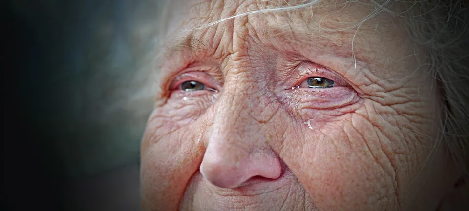 Read more about the article Príbeh starenky zo seniorcentra trhá srdce: V samote čakáme na smrť