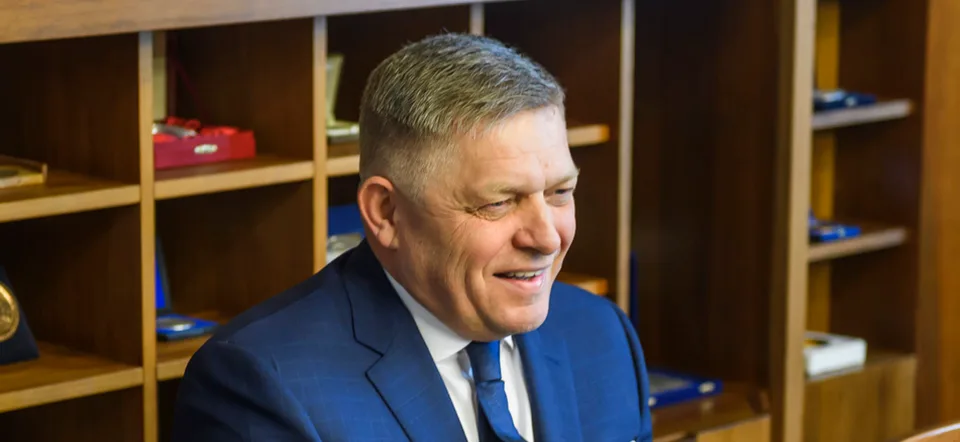 Read more about the article KOMENTÁR Udalosť týždňa: premiér rozobral opozíciu na skrutky