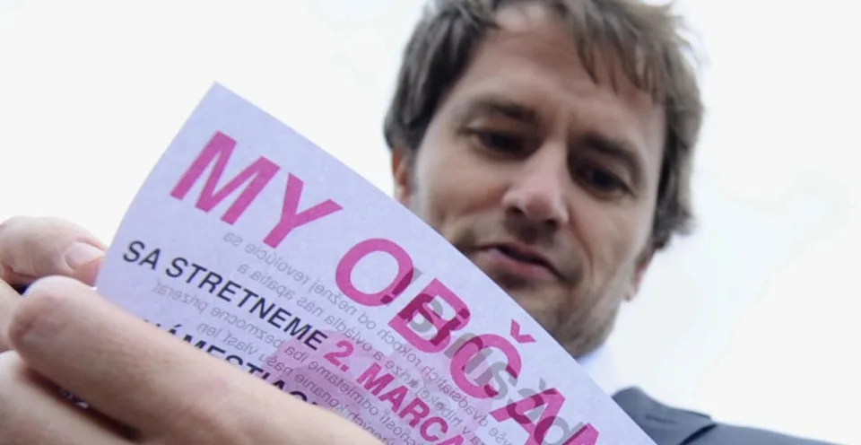 Read more about the article Politológ Lenč: Obyčajný Igor si síce politikou pos*al život, ale kampaňuje naplno!