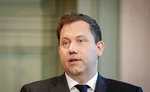 Nemecký vicekancelár a minister financií Lars Klingbeil