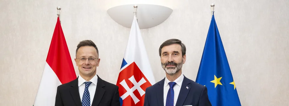Read more about the article Krízový plán pre palivá: Maďarsko a Slovensko žiadajú EÚ o alternatívny dovoz ruskej ropy