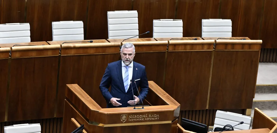 Read more about the article Aké ďalšie odhalenia o podvodoch v dotáciách prídu? Parlament a vláda zrealizujú hĺbkové audity