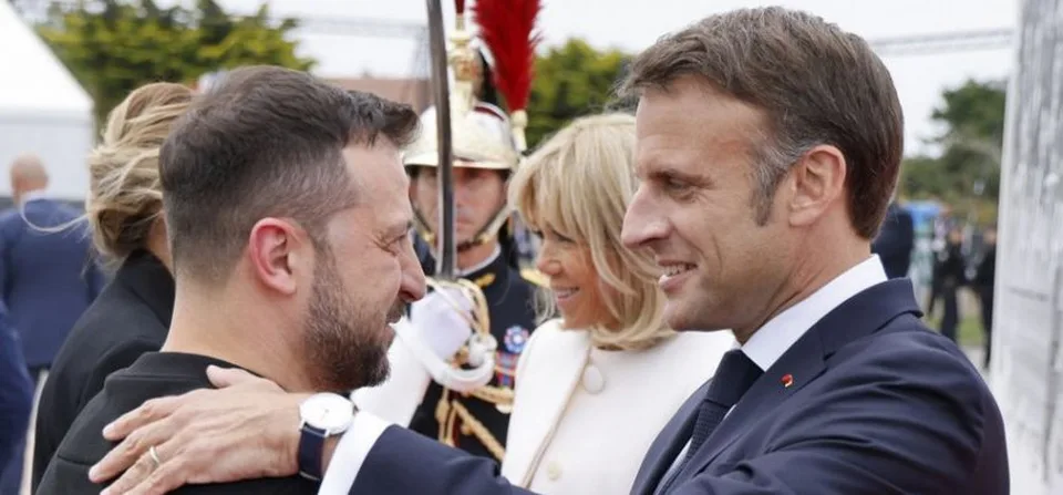 Read more about the article Macron so Zelenským oznámili novú spoluprácu: Vo Francúzsku prebehne aj výcvik ukrajinských pilotov
