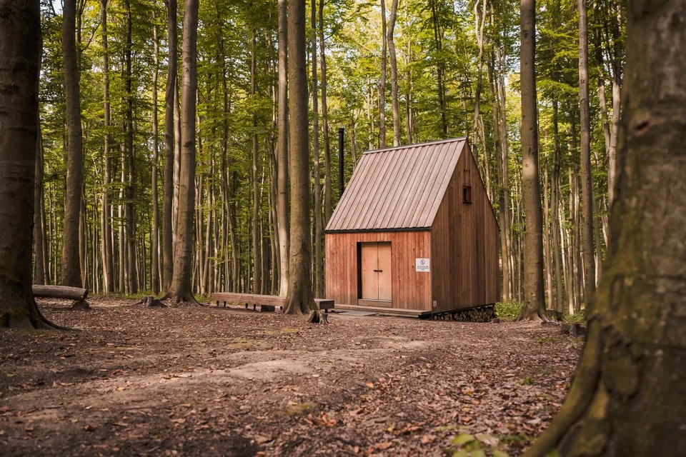 Read more about the article Deň pre Útulňu Jozefa Maka: Užitočná brigáda skrášli obľúbenú turistickú lokalitu