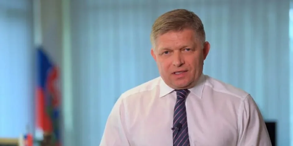 Read more about the article VIDEO Smer chce ďalšiu mimoriadnu schôdzu. Fico tvrdí, že sa známy denník spojil s Hitlerom!