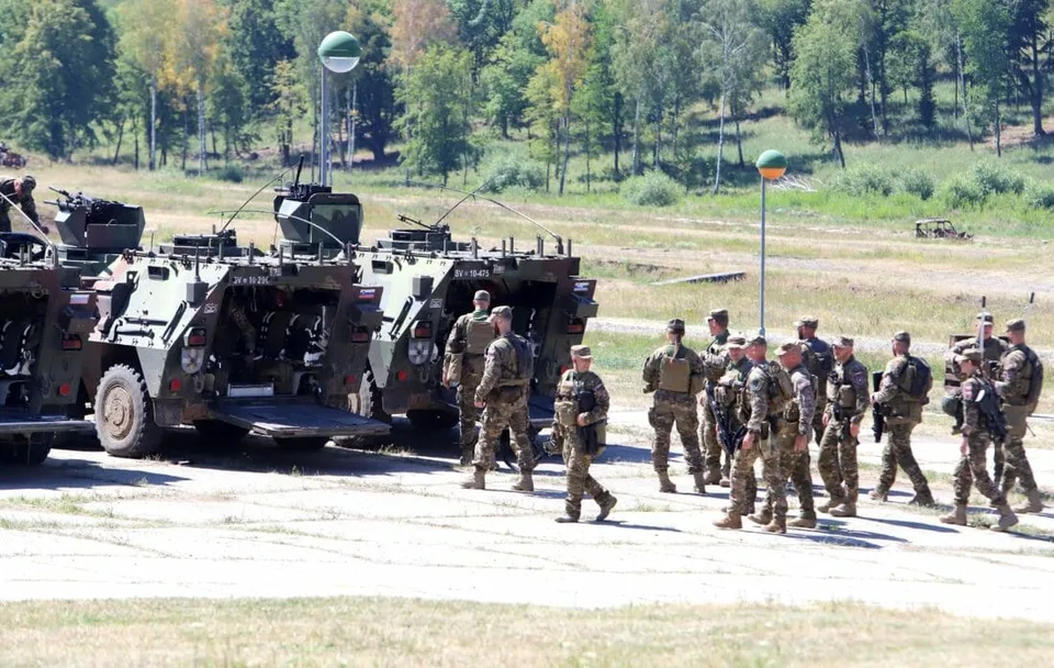 Read more about the article NATO dráždi Rusko: Jeho cvičenia ukazujú, že Aliancia sa pripravuje na konflikt s nami, tvrdí Kremeľ