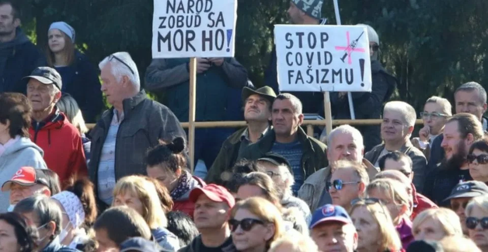 Read more about the article Celé VIDEO z protestu v R. Sobote. Taraba: Chalúpkove Mor ho! zneje v ušiach stále