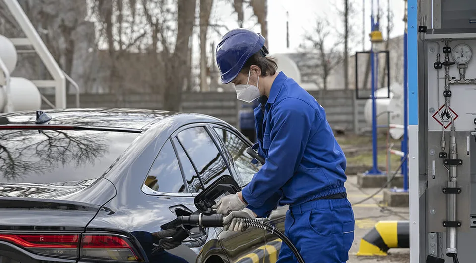 Read more about the article Ceny ropy klesajú. Dočkáme sa výrazne lacnejšieho benzínu a nafty?