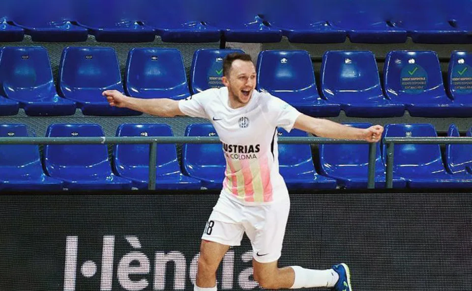 Read more about the article Futsal: Drahovský zostrelil FC Barcelonu dvoma gólmi