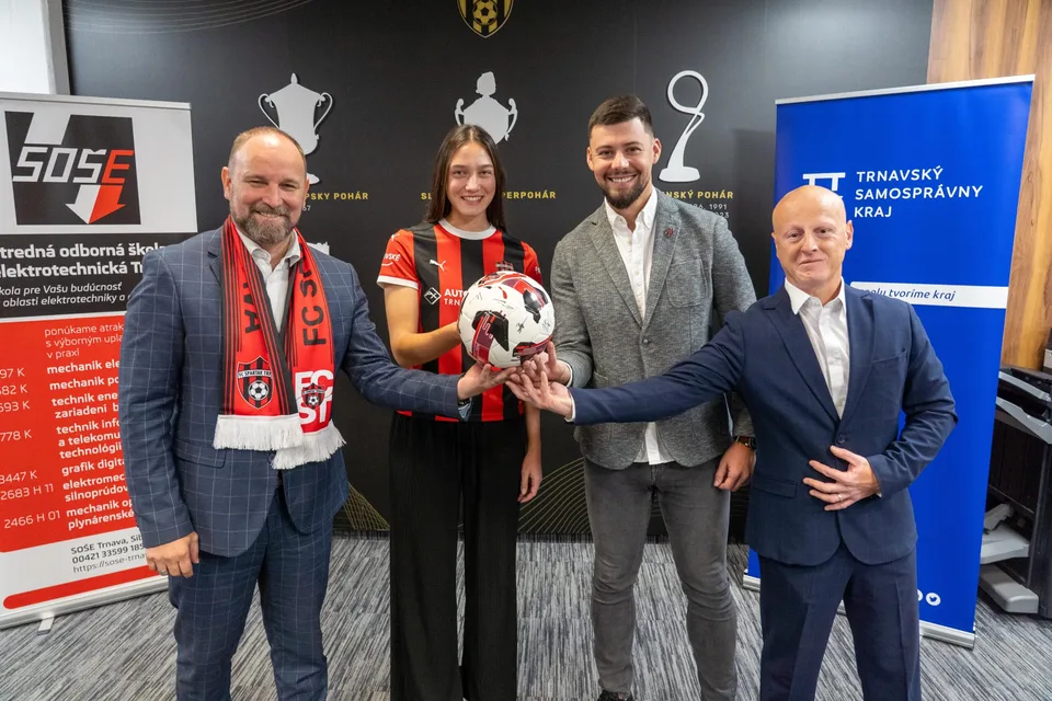 Read more about the article Ženský futbal v Trnave má zelenú. Vzniklo nové športové centrum