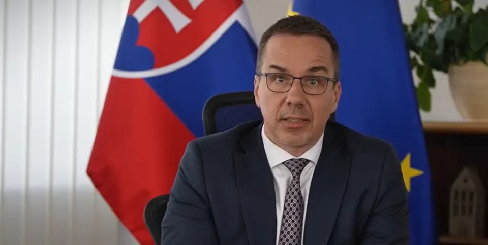 Read more about the article VIDEO Nezamestnanosť je najnižšia v histórii! Teraz môžeme tlačiť na vyššie mzdy, vyhlásil minister Tomáš