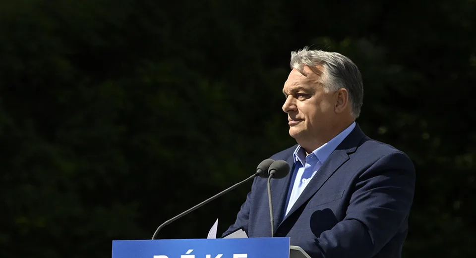 Read more about the article Orbán sa po ceste za Zemanom stretol s Babišom, pogratuloval mu k víťazstvu v senátnych voľbách