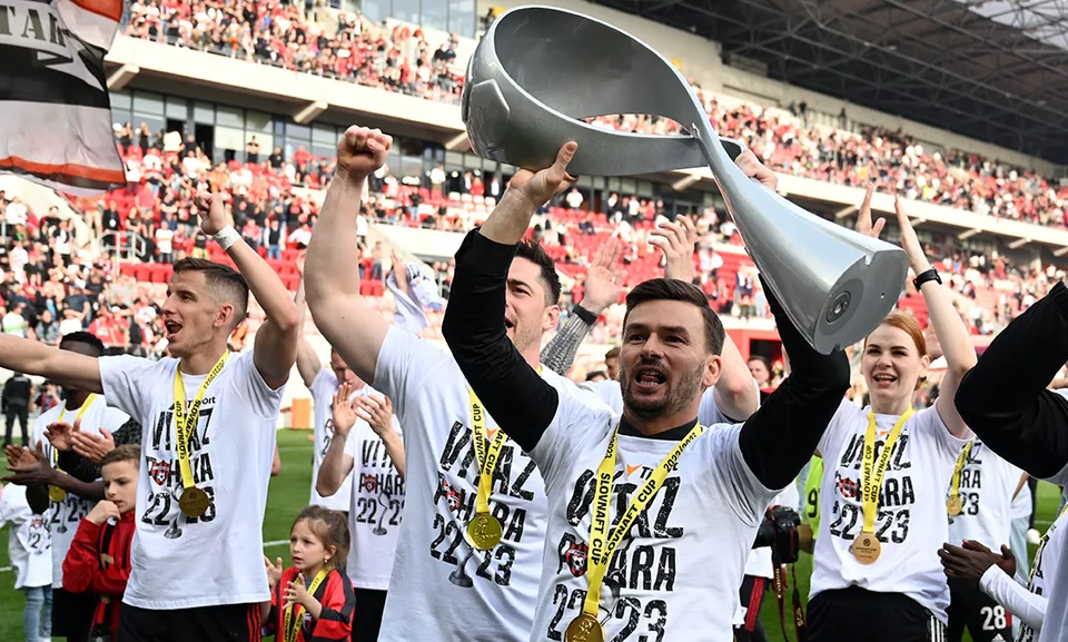 Read more about the article Víťazstvo Trnavy, výborná atmosféra a jasnovidec z VIPKY: TOTO všetko na finále pohára!