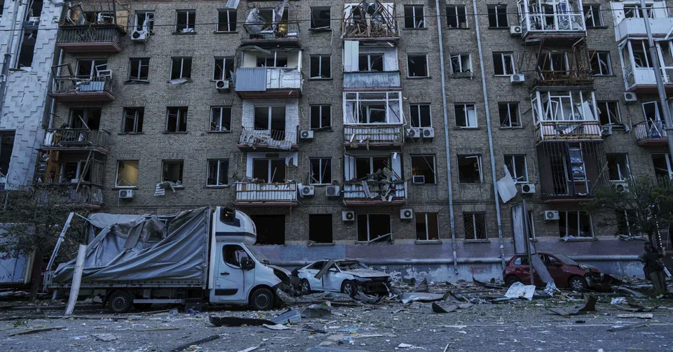 Read more about the article Nočná hrôza nad Kyjevom: Ruské rakety zanechali za sebou smrť a zdevastované štvrte