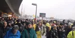 Protestujúci v nemeckom Düsseldorfe.