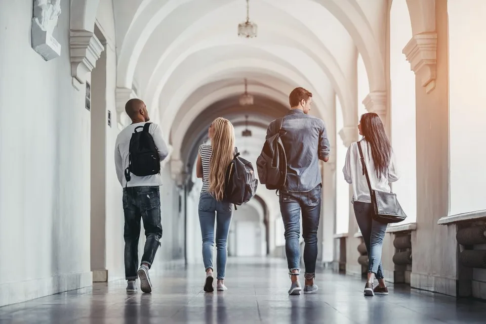Read more about the article Šokujúce zistenia: Slovensko má vyšší podiel vzdelaných obyvateľov  v porovnaní s krajinami EÚ