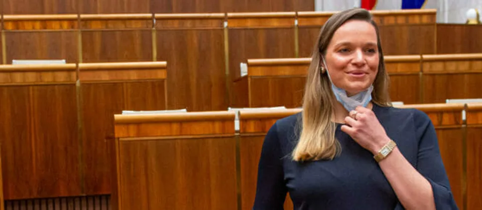 Read more about the article VOJNA U MATOVIČA! Extenisti Tabák a Krošlák si idú po krku!