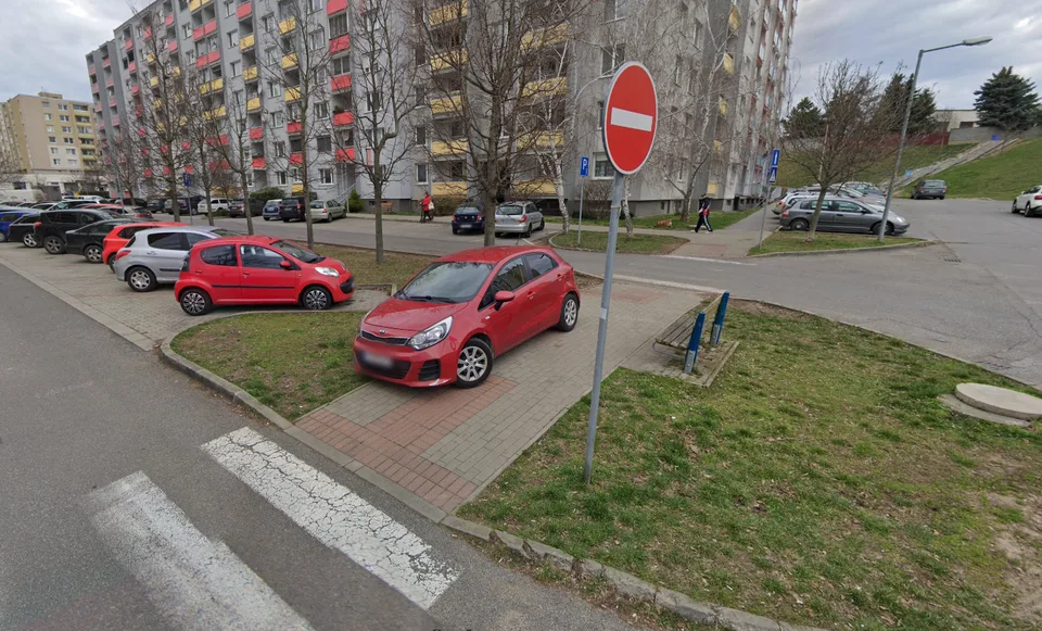 Read more about the article Viac škôd než úžitku