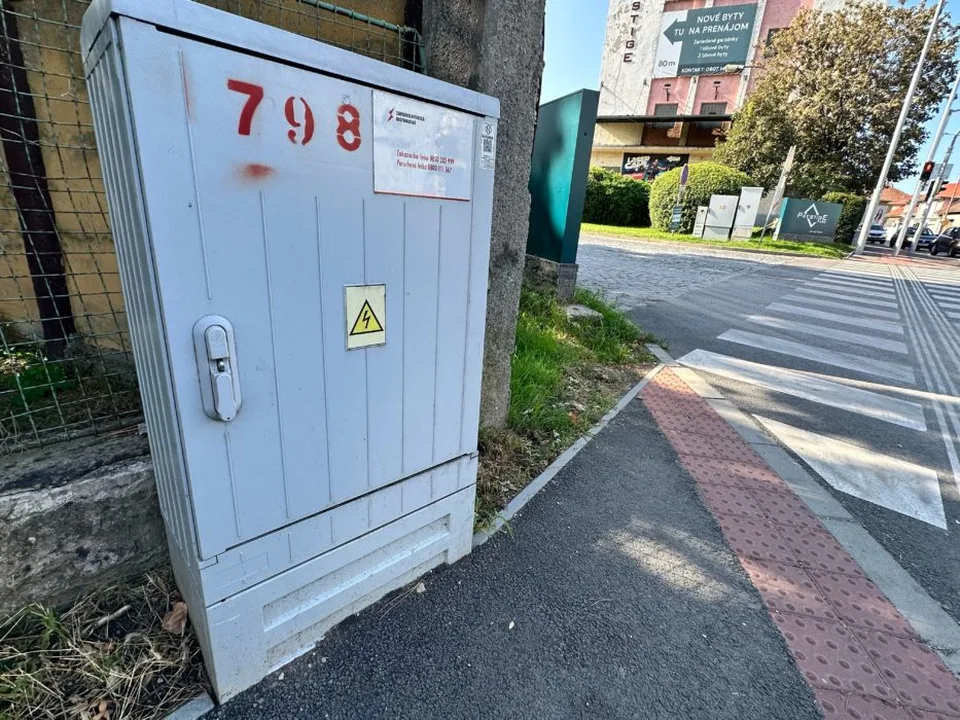 Read more about the article Výpadok elektriny na čas ochromil život v meste! Aká bola príčina?