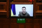 Volodymyr Zelenskyj vo videopríhovore poslancom Dolnej snemovne britského parlamentu 8. marca 2022 v Londýne.