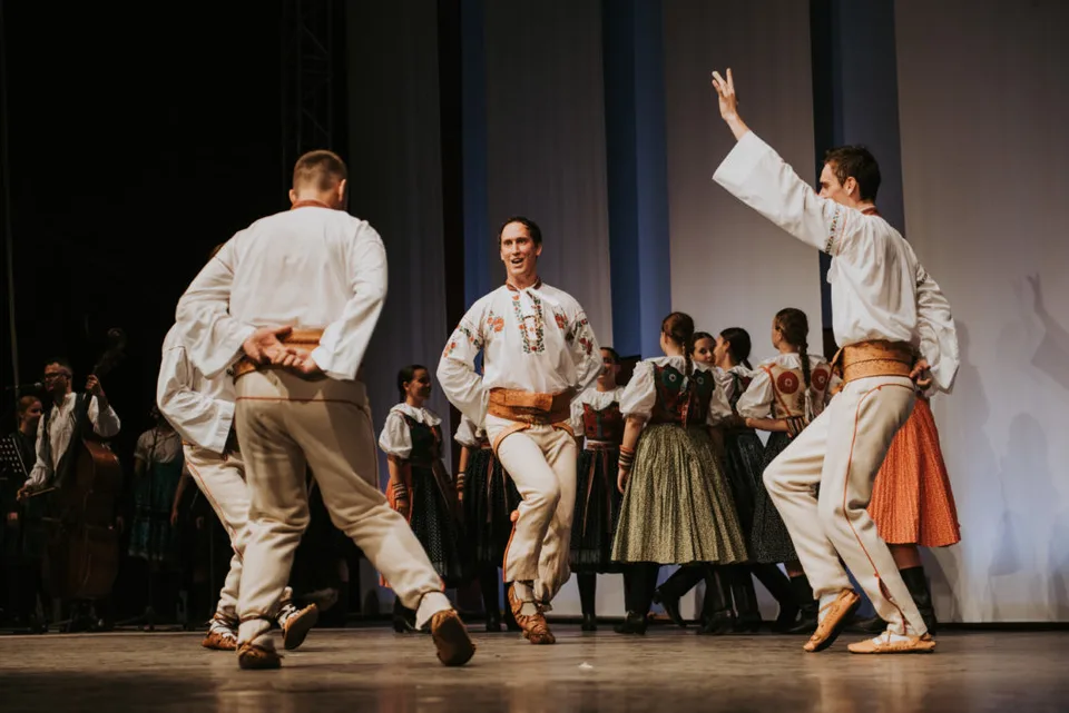 Read more about the article Trnavská brána – Centrum opäť ožije folklórom a tradíciami
