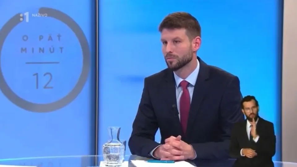 Read more about the article VIDEO Pellegrini „vyškolil“ Šimečku: Slovensku nepomôžu teórie z Bruselu