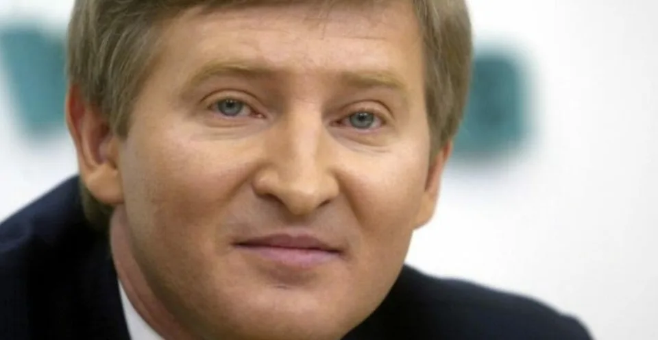 Read more about the article V krajine zúri konflikt, no ukrajinský miliardár Achmetov si kúpil byt v Monaku za pol miliardy!