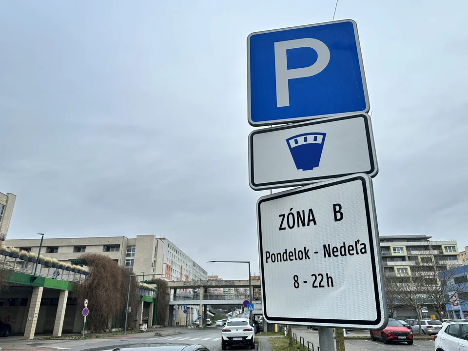 Read more about the article Parkovacia politika v Trnave prejde ďalšou radikálnou zmenou. Tento raz k lepšiemu