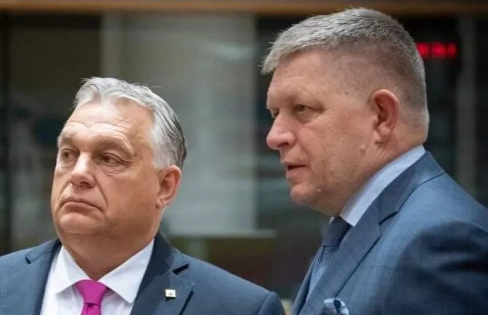 Read more about the article Fico sa stal hitom na Twitteri, zdieľal ho aj svetoznámy vedec. Založí si účet ako Orbán?