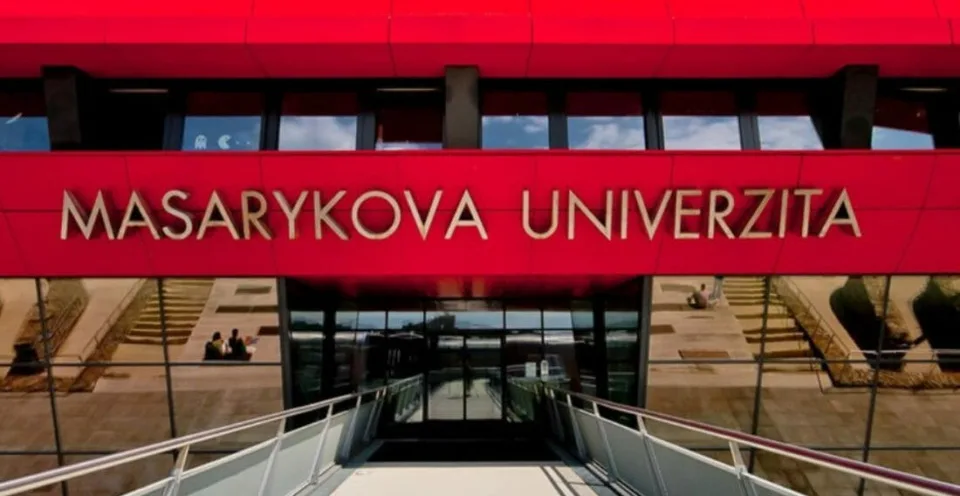 Read more about the article Študenti v Brne sa postavili proti tlaku na očkovanie: Univerzite poslali predžalobnú výzvu!