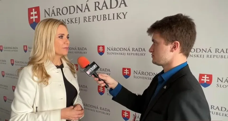 Read more about the article Saková pre eReport: Opozícia podpiluje piliere demokracie!