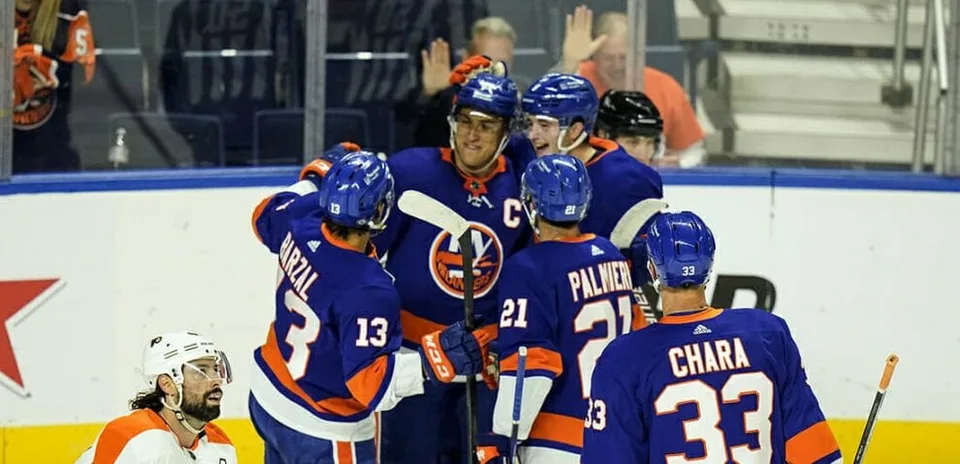 Read more about the article Zdeno Chára sa pobil, Tampa bez Černáka vyhrala v Los Angeles