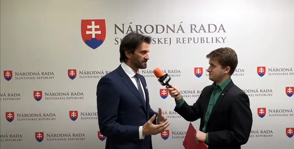 Read more about the article Kaliňák: SaS sa priamo podieľala na likvidácii slovenského finančného zdravia!