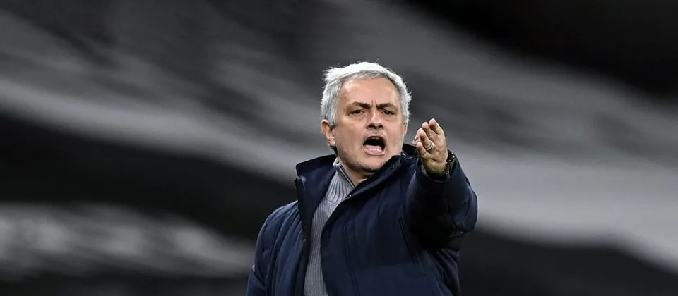Read more about the article Nahnevaný Mourinho odišiel z tlačovky po konflikte s novinármi