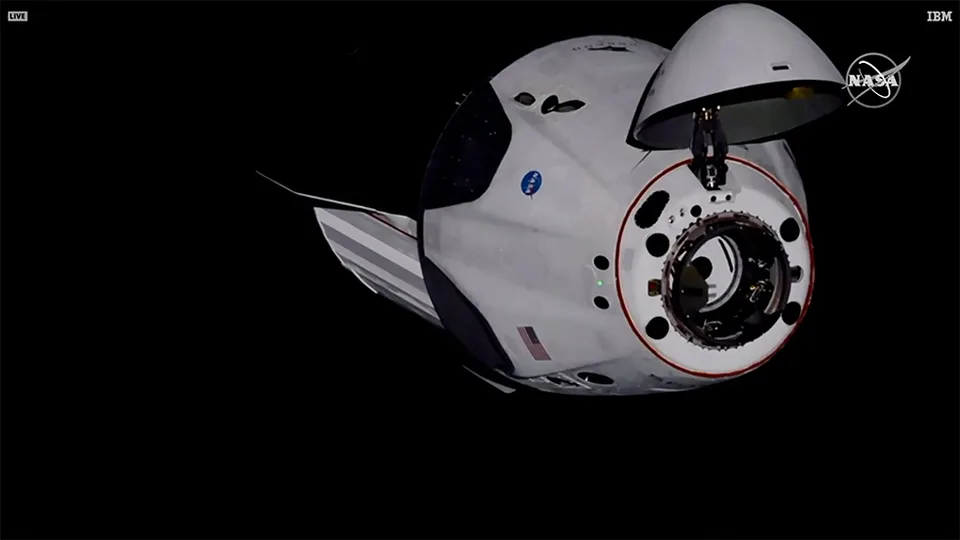Read more about the article Štart pilotovanej kozmickej lode Space-X odložili