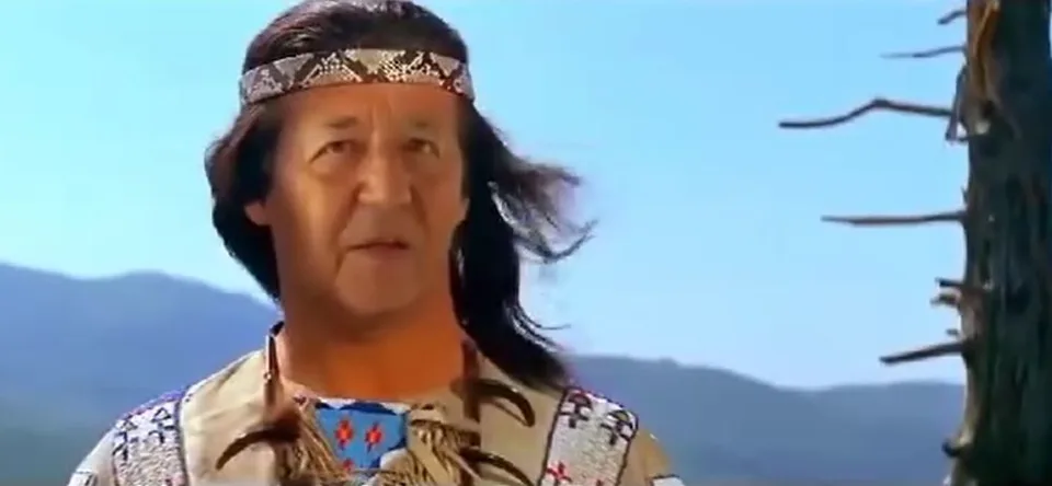 Read more about the article VIDEO Odvážny Ján Winnetou Budaj: Medvede nezabíjajú ľudí, sú to vegetariáni!
