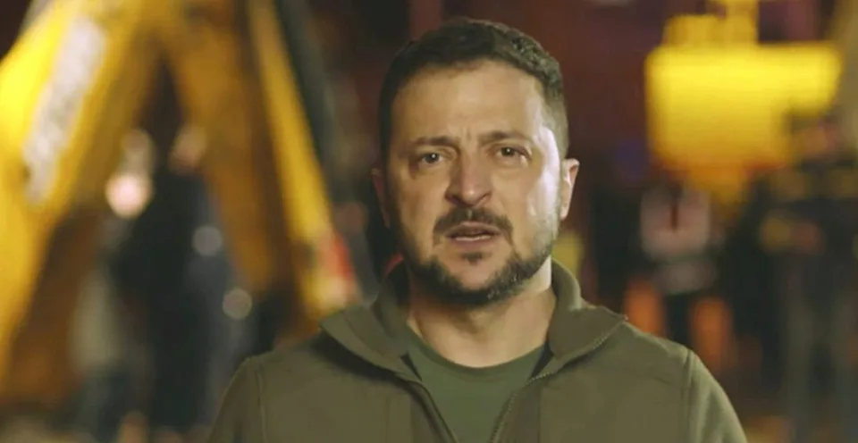 Read more about the article Zelenskyj apeluje na spojencov: Bez vašej munície, nemôžeme začať protiofenzívu!