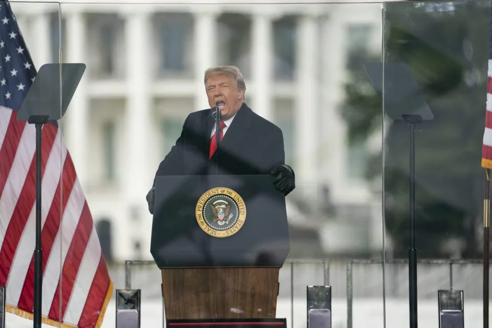 Read more about the article Republikáni nechcú impeachment.  Tvrdia, že stačí Trumpa pokarhať