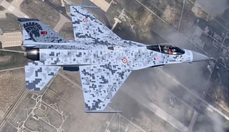 Read more about the article Erdogan chce ďalšie F-16 od Bidena. Ten súhlasil. Odblokuje Turecko vstup Švédska do NATO?
