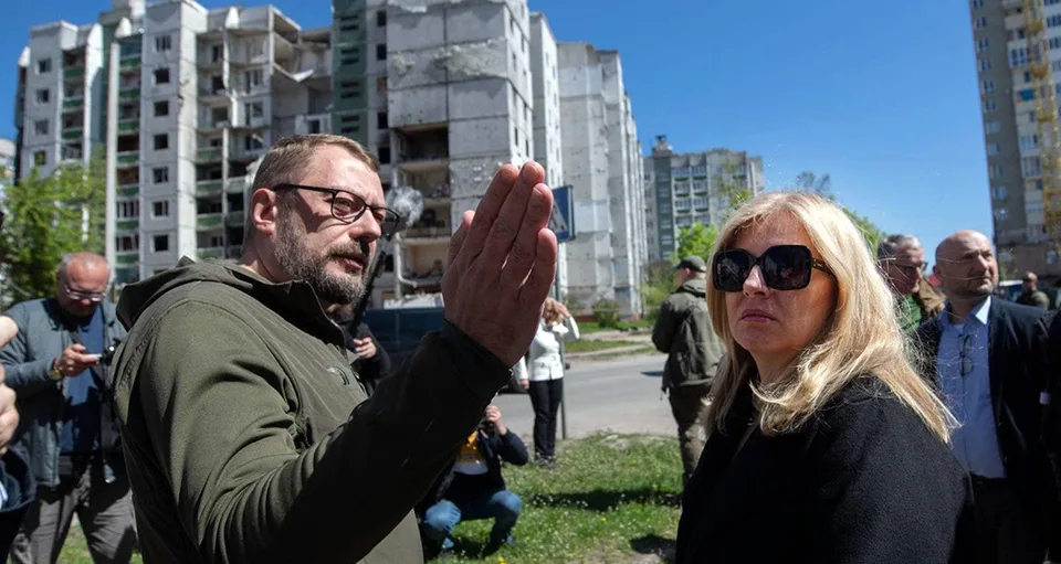You are currently viewing Čaputová posiela odkaz z Ukrajiny: Ukrajinci sú odhodlaní ubrániť svoju vlasť a vrátiť sa k životu v mieri!