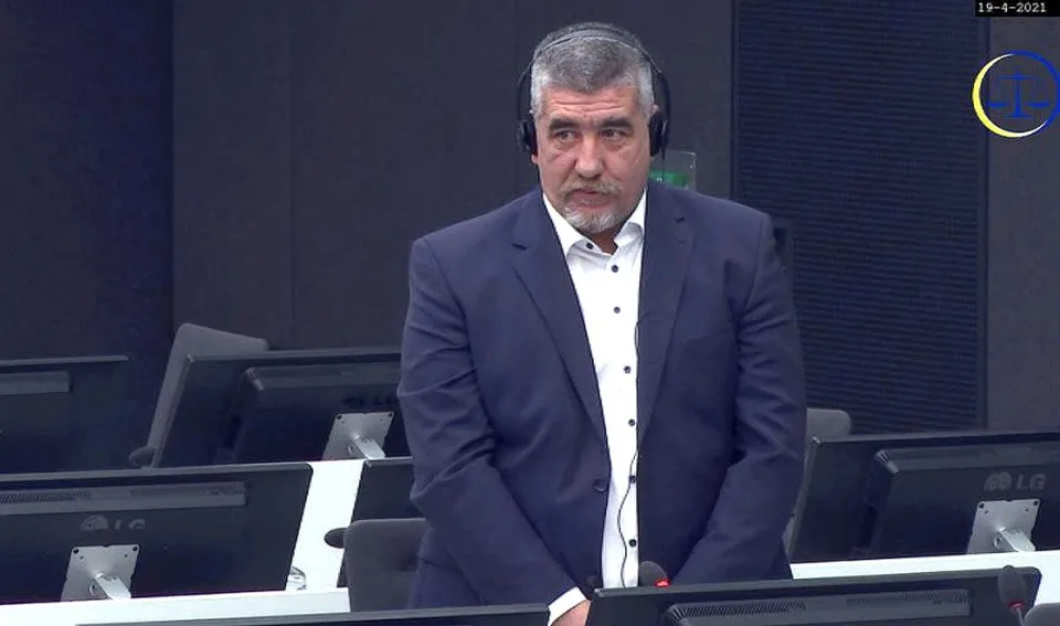 You are currently viewing Proces v Haagu: Bývalého kosovskoalbánskeho veliteľa budú súdiť pre vojnové zločiny