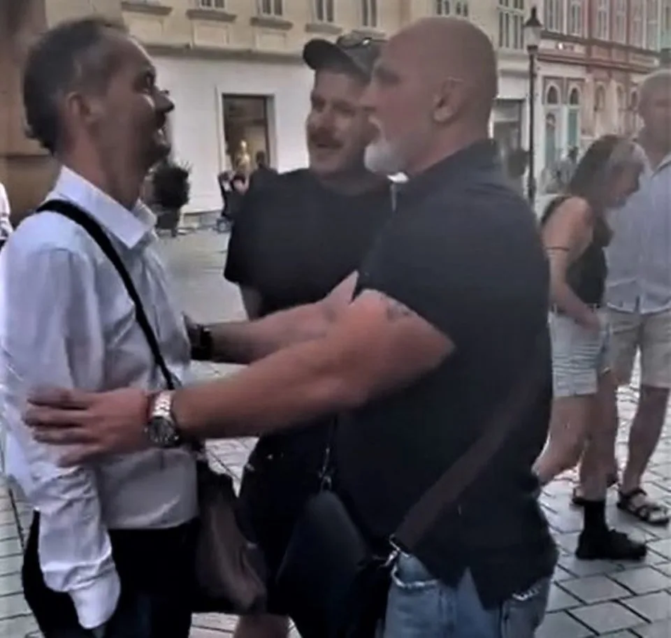 Read more about the article VIDEO Exnárodniar Rafaj ako akčný hrdina. Slovensko aspoň vidí, čo nám slniečkárski progresívci chystajú, odkazuje ľuďom