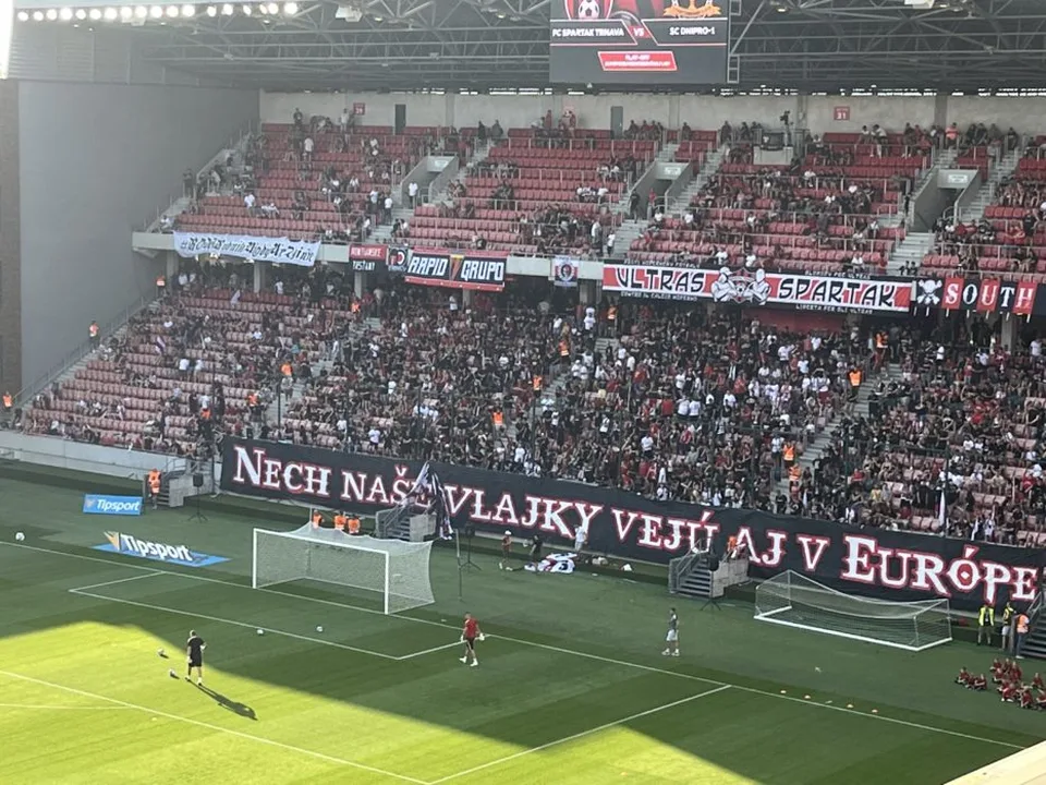 You are currently viewing Spartak na domácom trávniku s ukrajinským Dniprom remizoval: do odvety je ešte všetko otvorené!