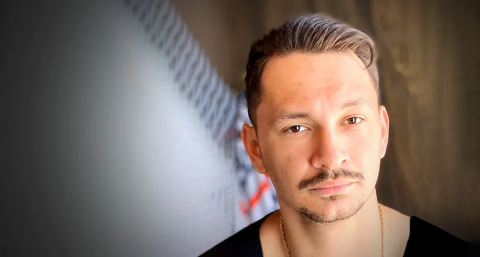 You are currently viewing Hrdinom dnešnej doby poďakoval aj herec Peter Lupták