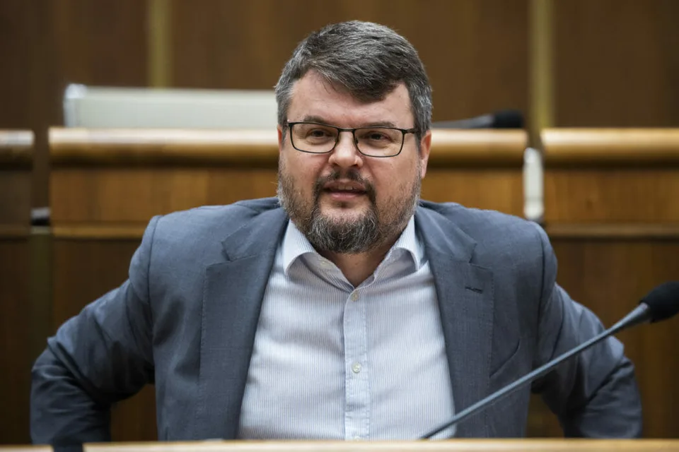 Read more about the article Holý o výstavbe nájomných bytov: Dotácie ani výhody od štátu nedostane žiadna súkromná firma