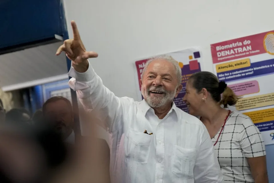 Read more about the article Brazília má nového prezidenta.  Bolsonaro prehral, bolo to však tesné!