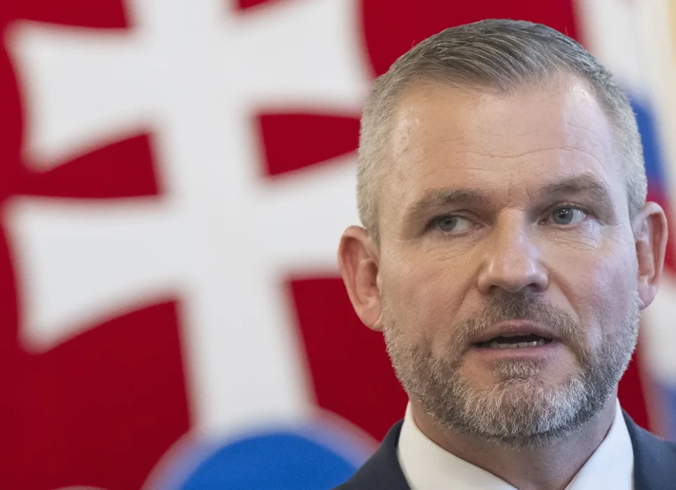 Read more about the article VIDEO Prezident Pellegrini nesúhlasí s prokuratúrou: Zbaviť sa stíhačiek MiG-29 bolo chybou