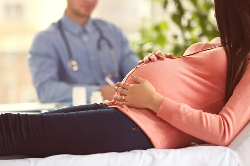 Read more about the article V Španielsku zaviedli nový trestný čin: Obťažovanie žien pred potratovými klinikami!