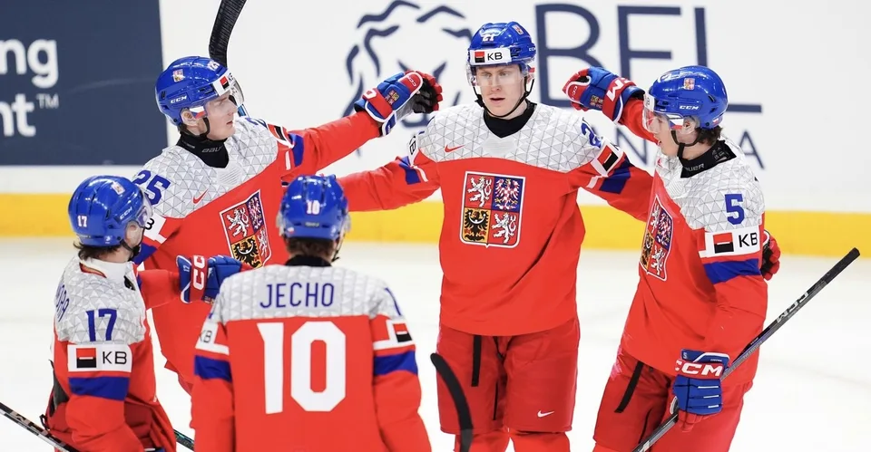 Read more about the article Česko zaknihovalo ďalší veľký hokejový úspech: Bronz z MS juniorov!